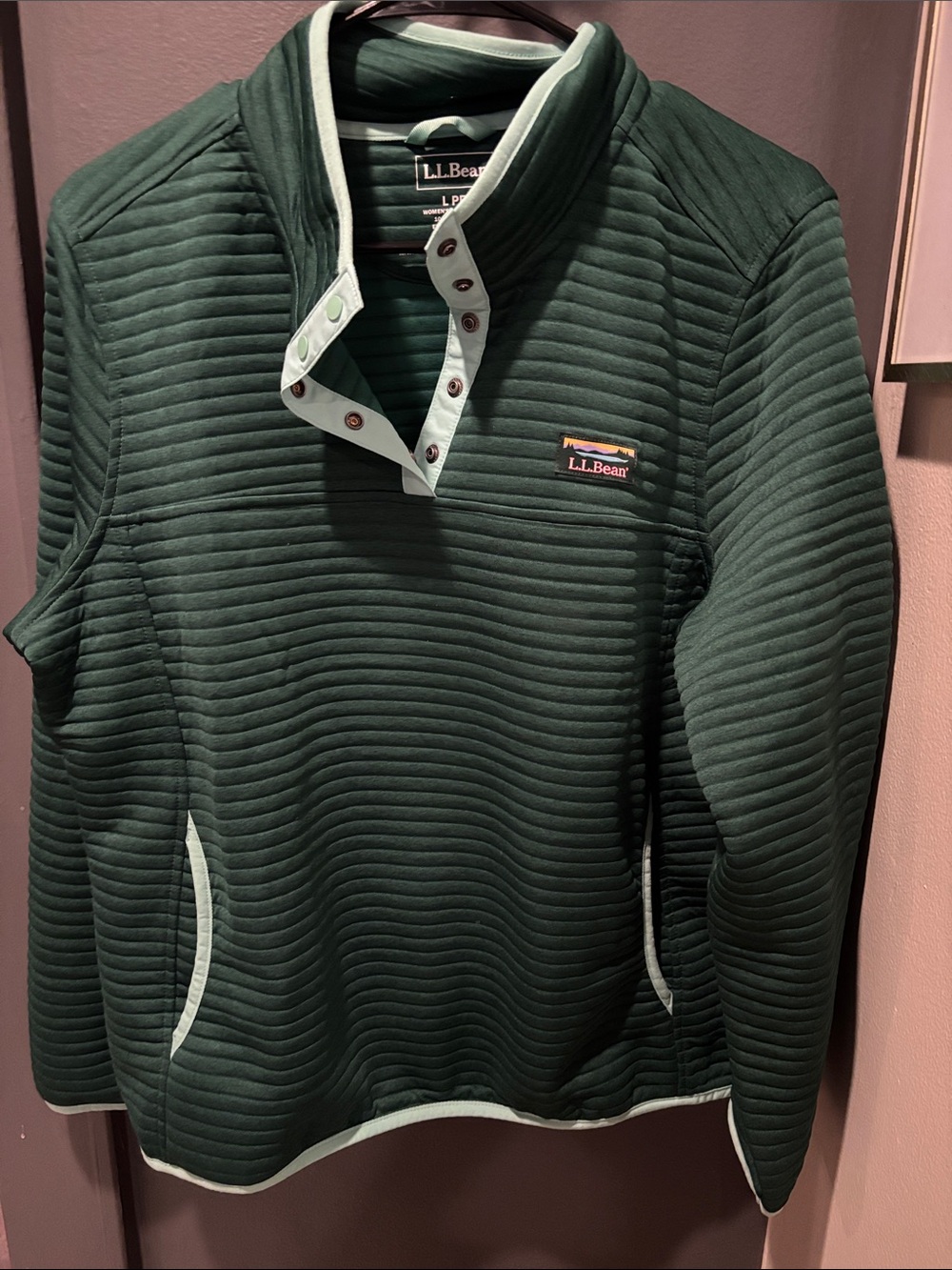 L.L. Bean Men's Forest Green Quilted Snap-Placket Pullover with Light Trim